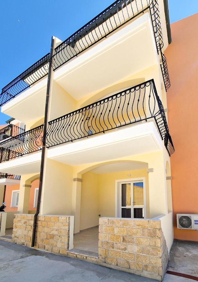 Murphy Holiday Homes - Residenza Solari La Maddalena  Dış mekan fotoğraf